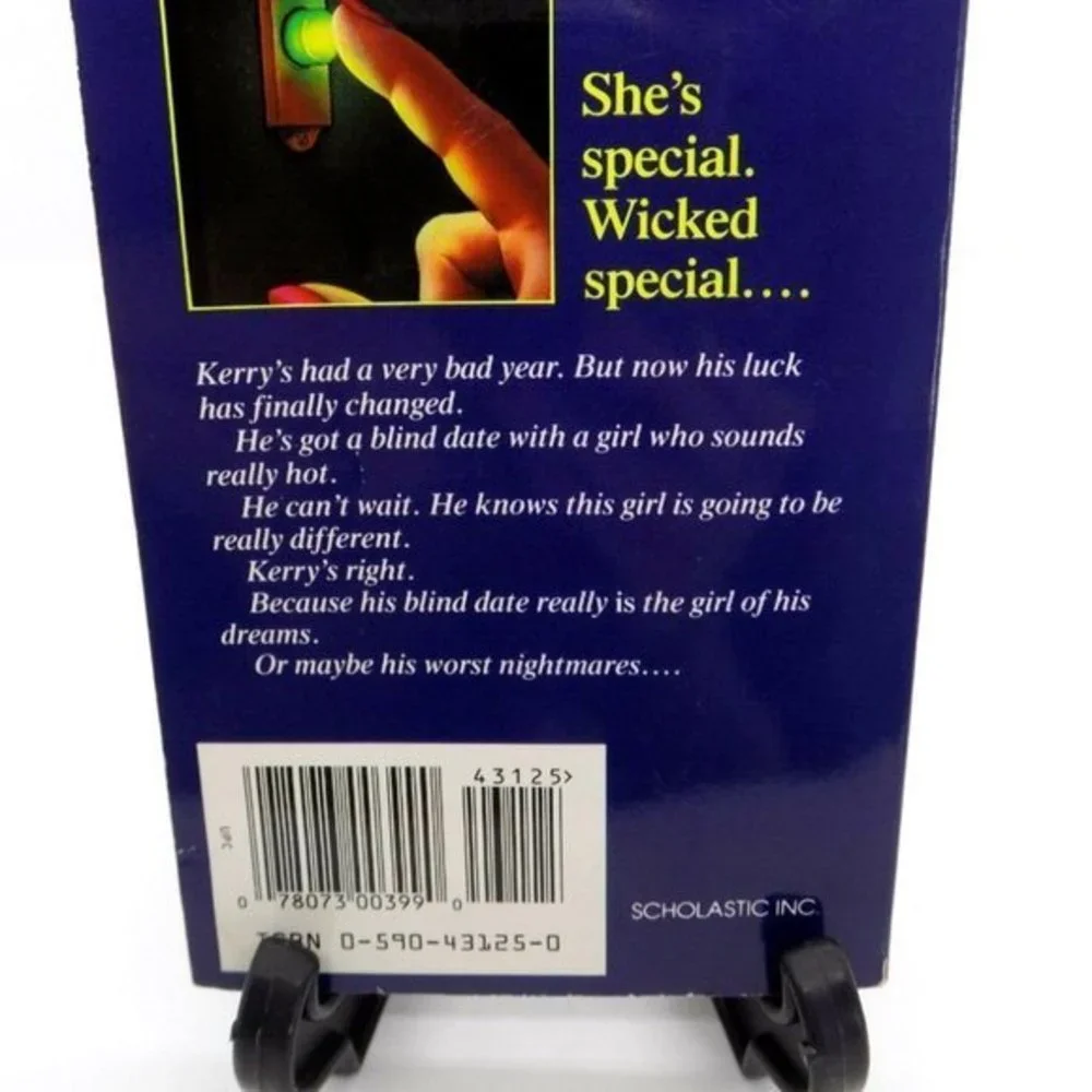 R.L. Stine Blind‎ Date Paperback Book